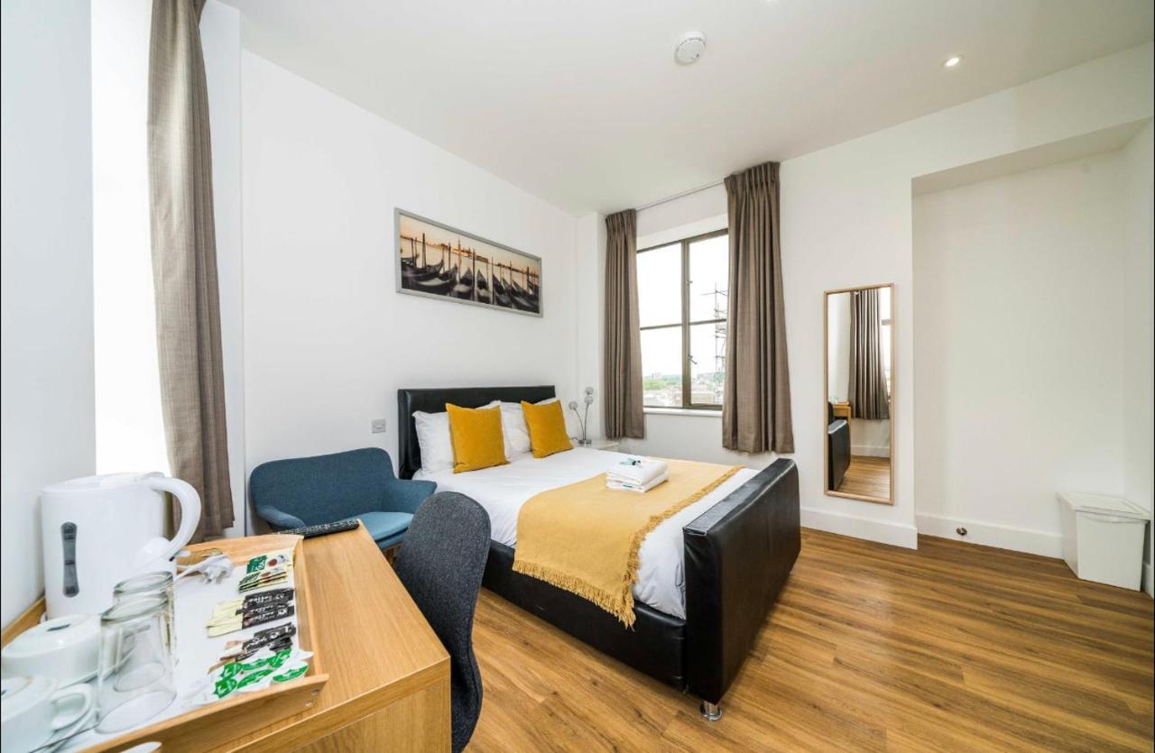 Equitable Hotel Лондон Экстерьер фото
