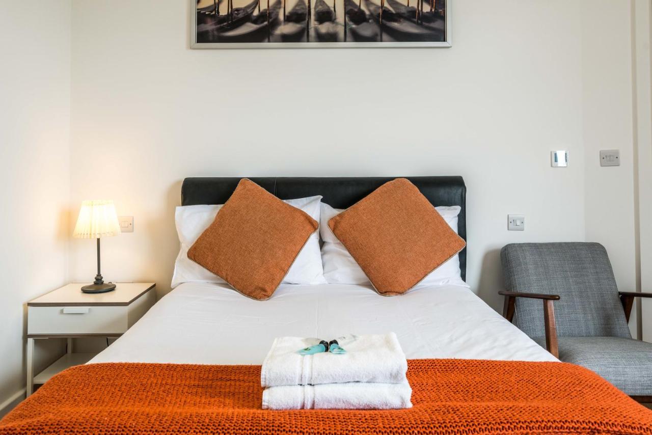 Equitable Hotel Лондон Экстерьер фото
