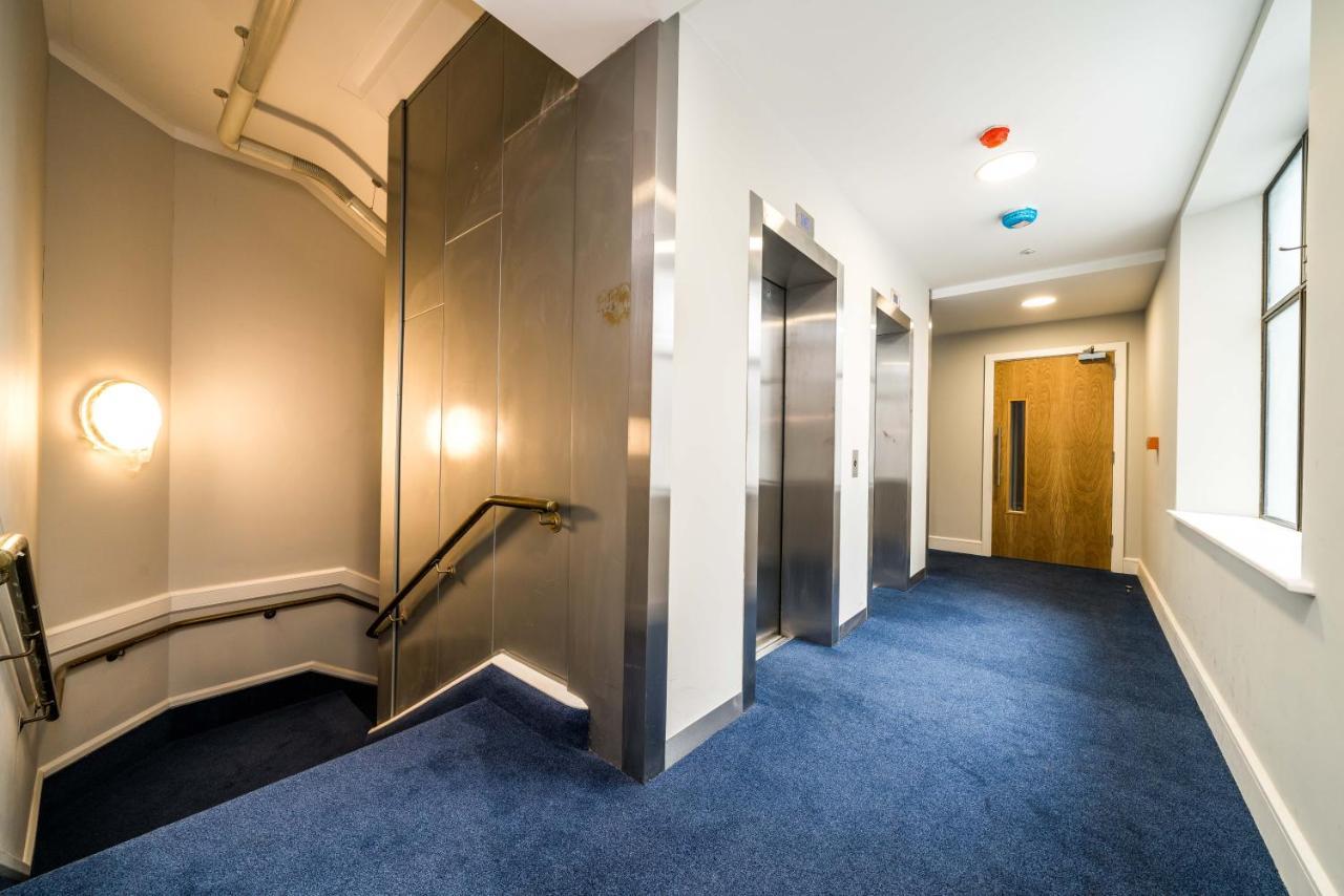 Equitable Hotel Лондон Экстерьер фото