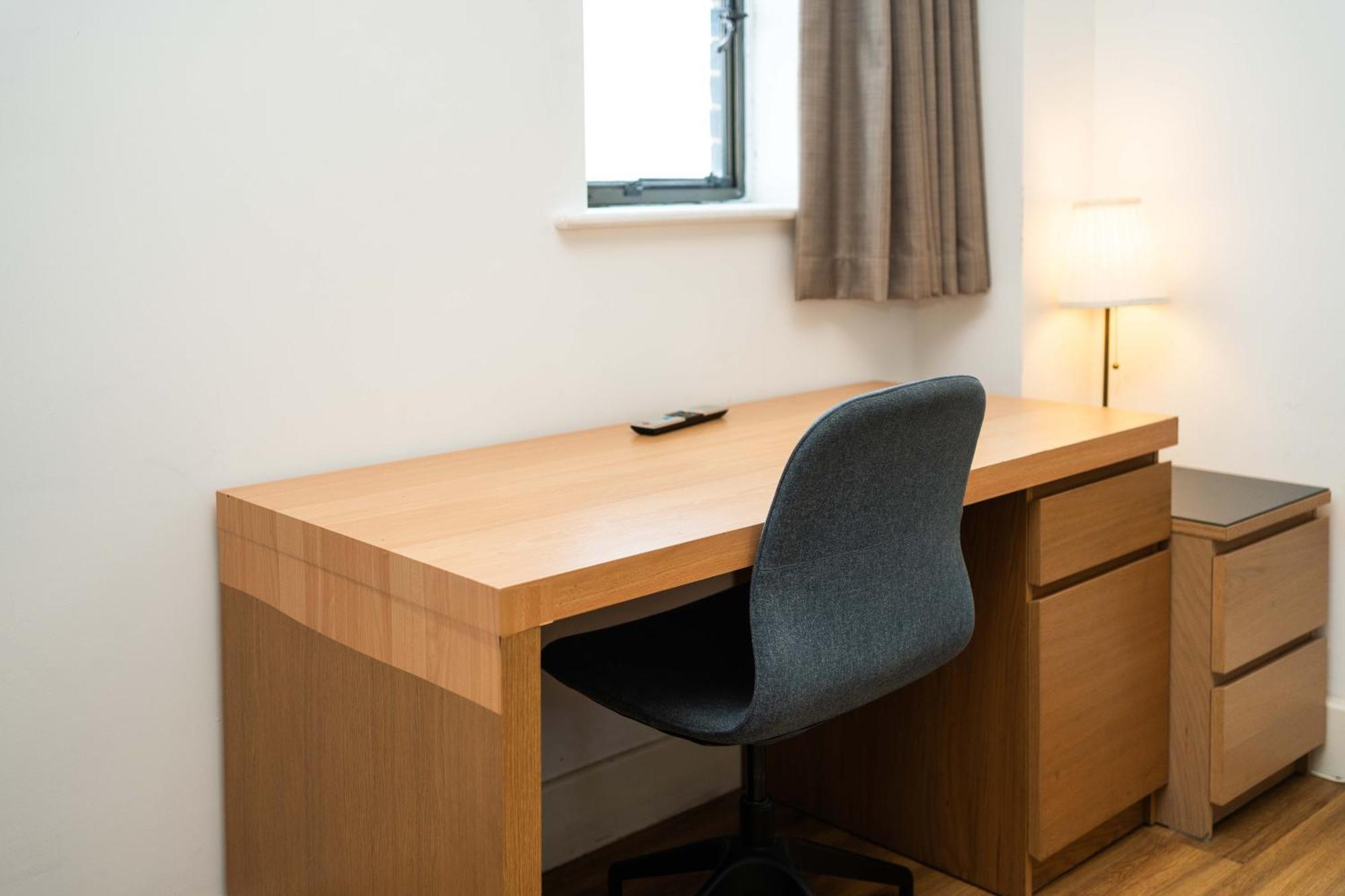 Equitable Hotel Лондон Экстерьер фото